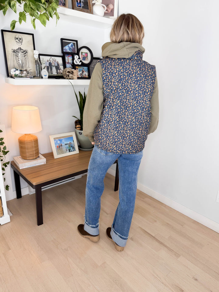 Hickory Zip Up Floral Print Corduroy Vest- NAVY/GOLD