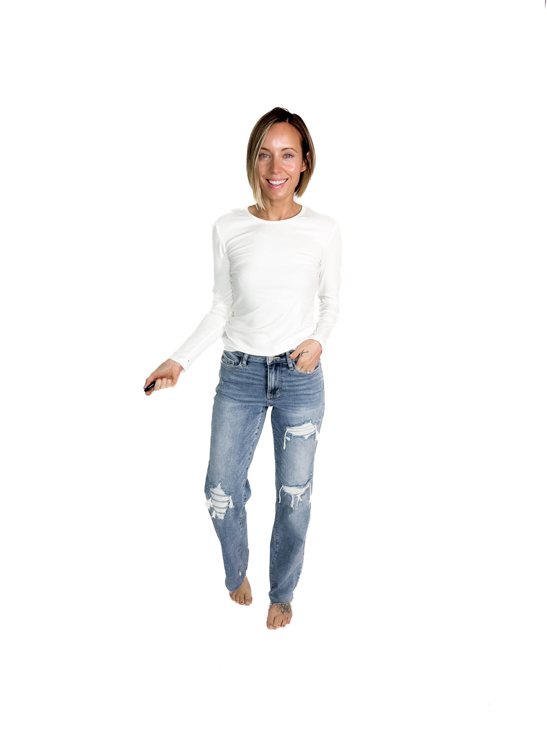 JUDY BLUE Addyson Mid Rise Rigid Magic Straight Leg Jean- LIGHT