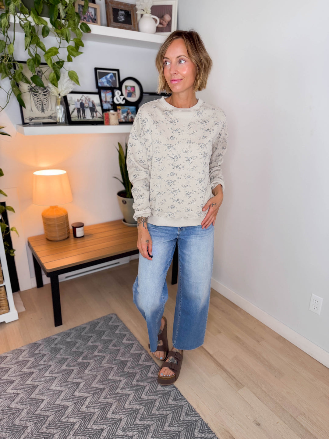 Petal Vintage Ditsy Floral Print Crewneck- OATMEAL