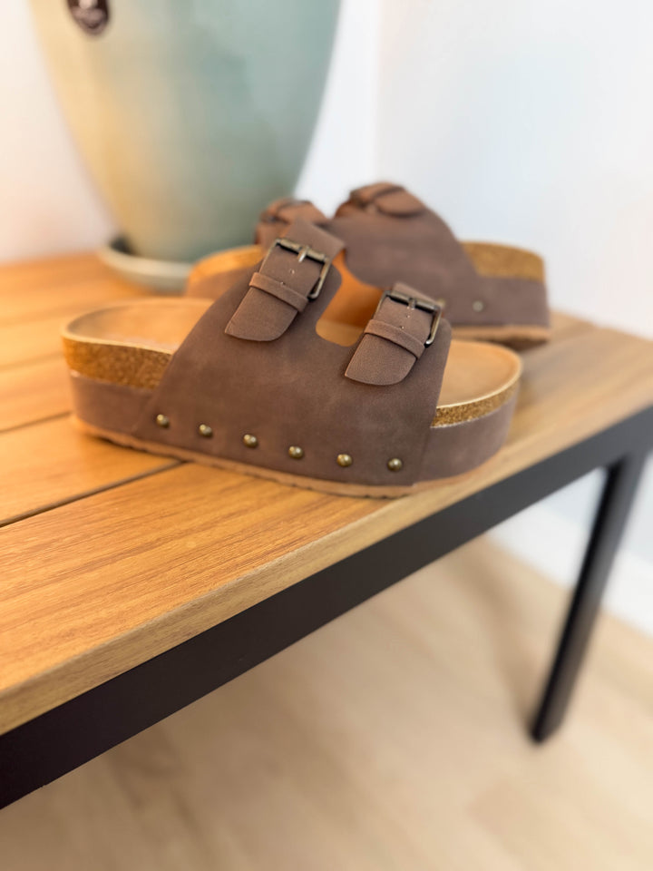 Summery Platform Sandal- BROWN