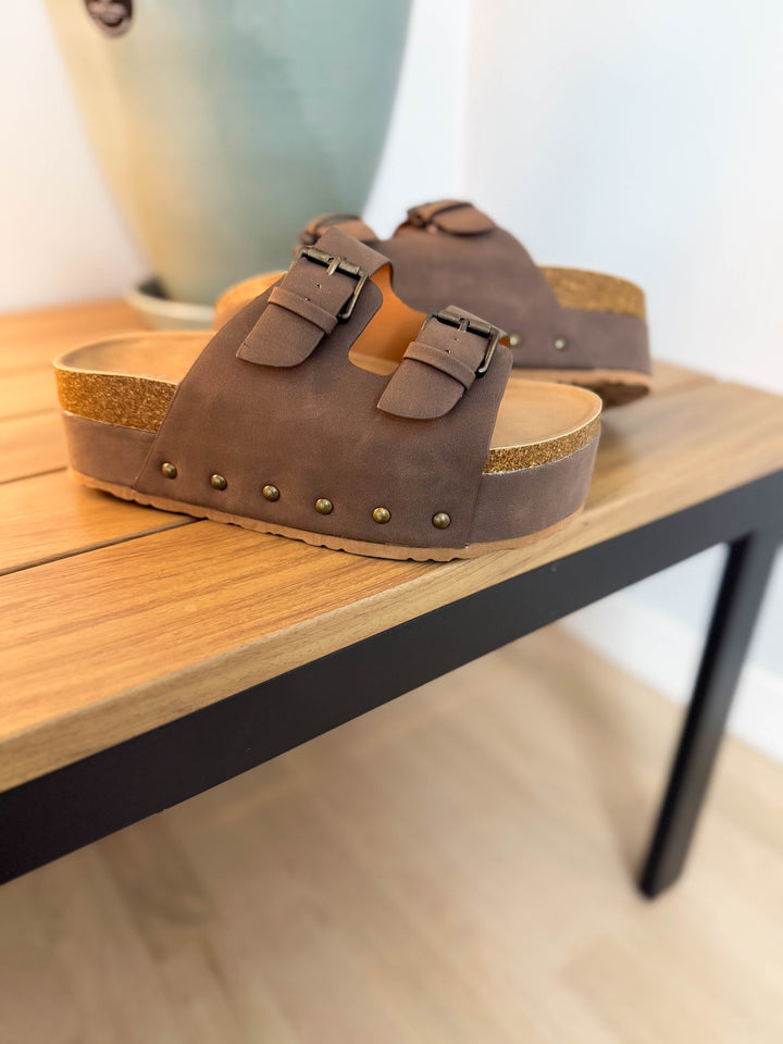 Summery Platform Sandal- BROWN