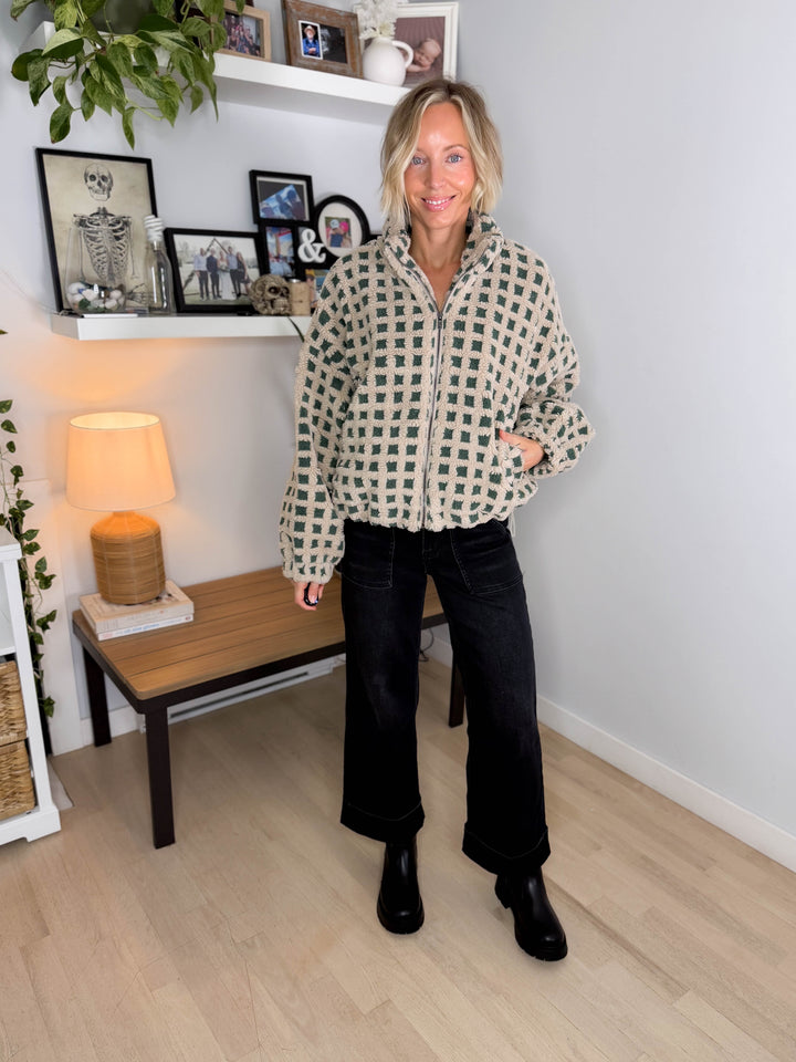 Hannah Checkered Fleece Jacket- TAUPE/GREEN