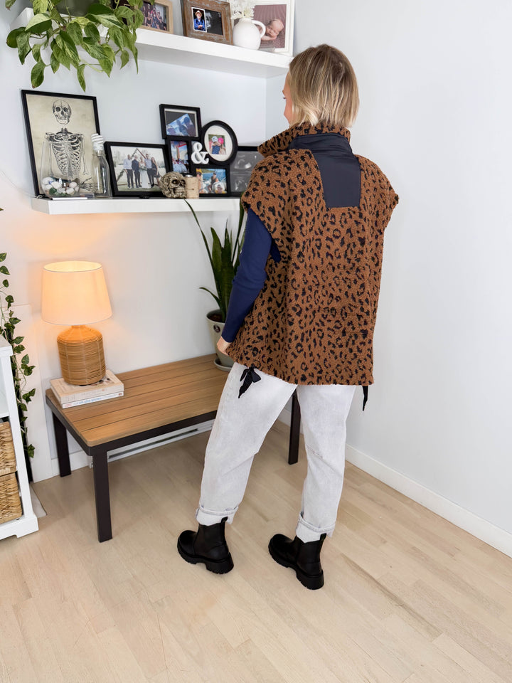 Fierce Fleece Vest- BROWN & BLACK LEOPARD