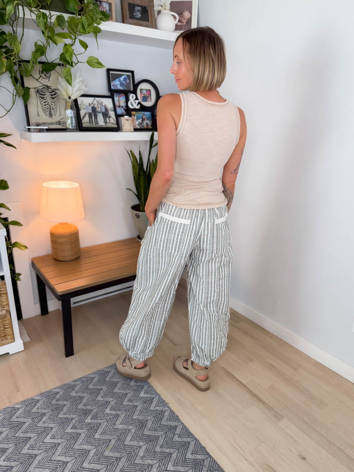 Paradise Palm Linen Blend Harem Jogger- DRY HERB