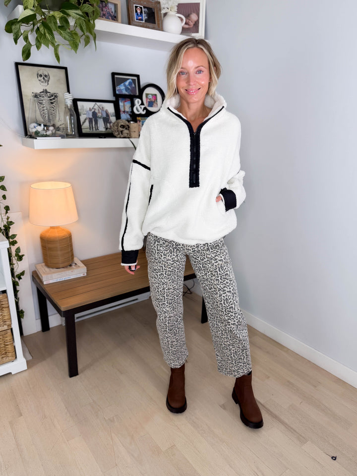 Marlow Fleece 1/2 Zip Pullover- IVORY/BLACK