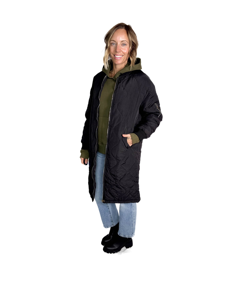 Trail Quilted Zip Up Long Utility Jacket- BLACK