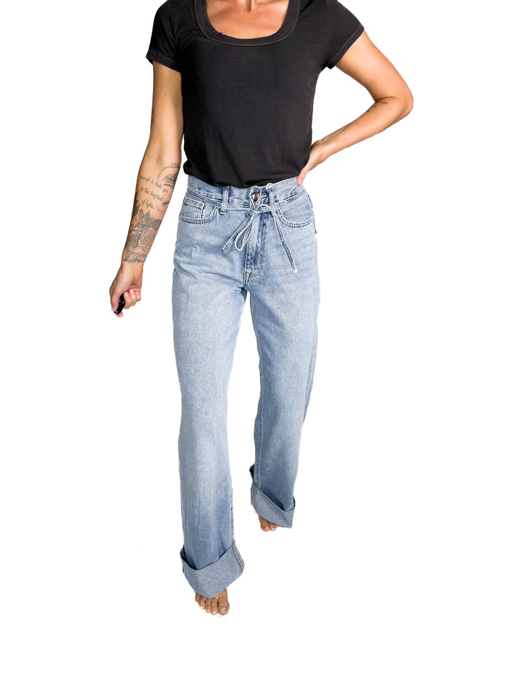 ONLY Bronwyn Removable Tie Waist Jean- LIGHT WASH