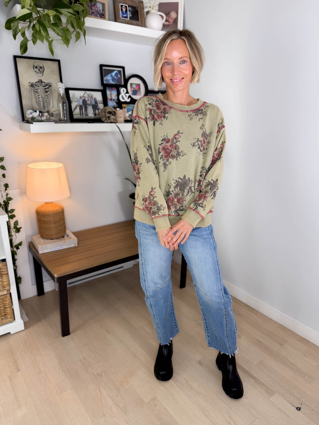 Nutmeg Floral Pullover- GREEN OLIVE