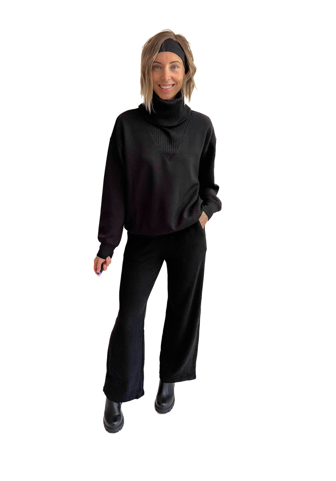 Lemmy Modal Ribbed Turtle Neck Pullover- BLACK