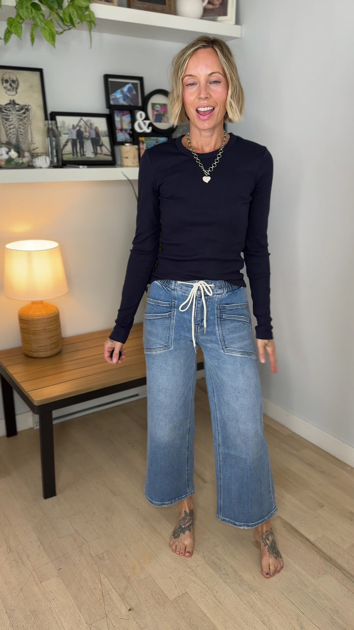 Vervet Oakleaf Tie Waist Wide Leg- MEDIUM WASH