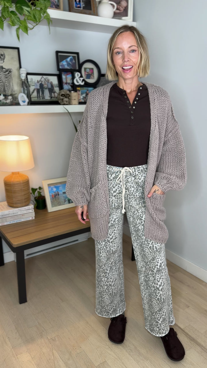 Petra Chunky Knit Cardigan- MUSHROOM