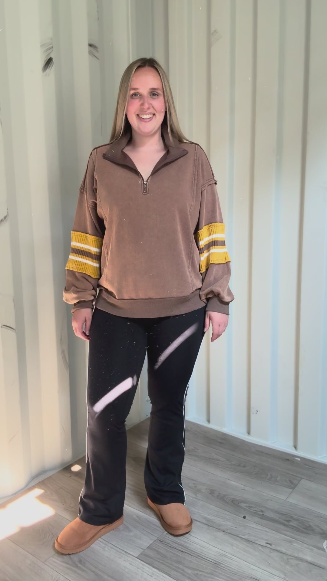 Laurel Mist Mineral Washed Pullover- MOCHA