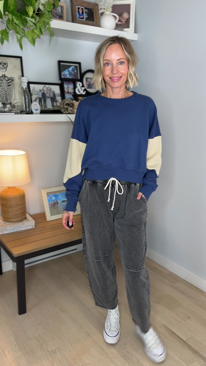 Mono B Tundra Vintage Crop Colour Block Sweatshirt- OCEAN/BONE