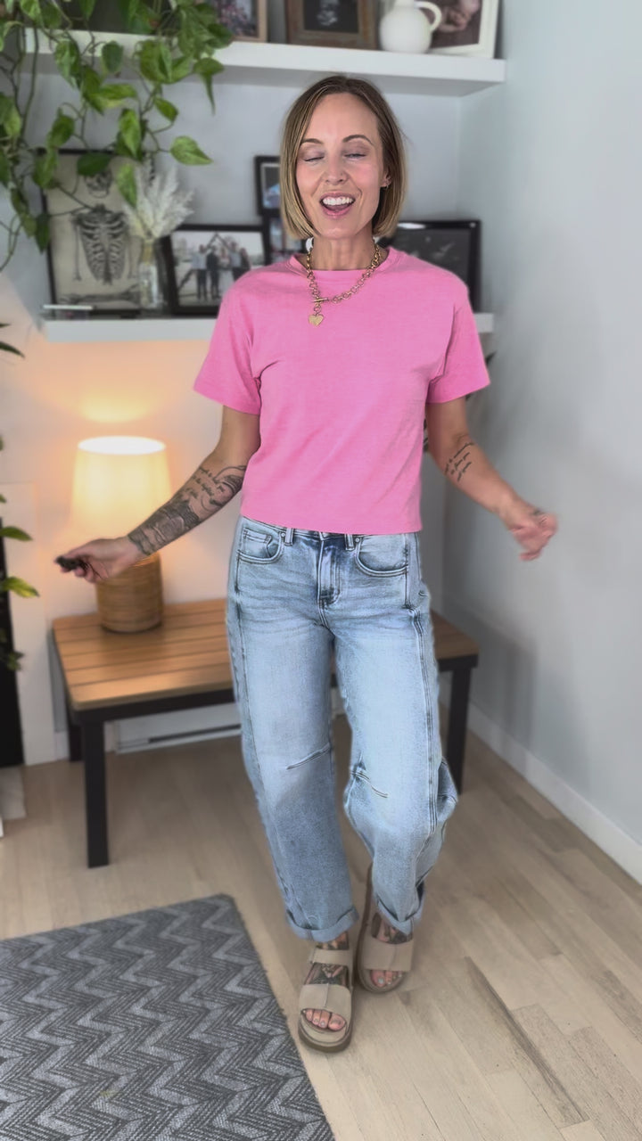 Nova Crew Neck Cropped T-Shirt- HTHR FUCHSIA
