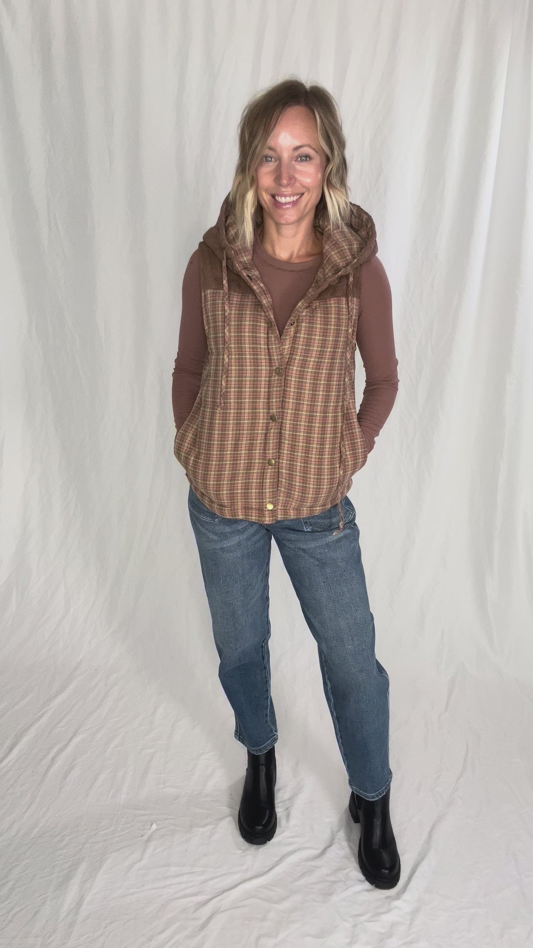Larissa Corduroy Mixed Plaid Puffer Vest- SALMON-FINAL SALE