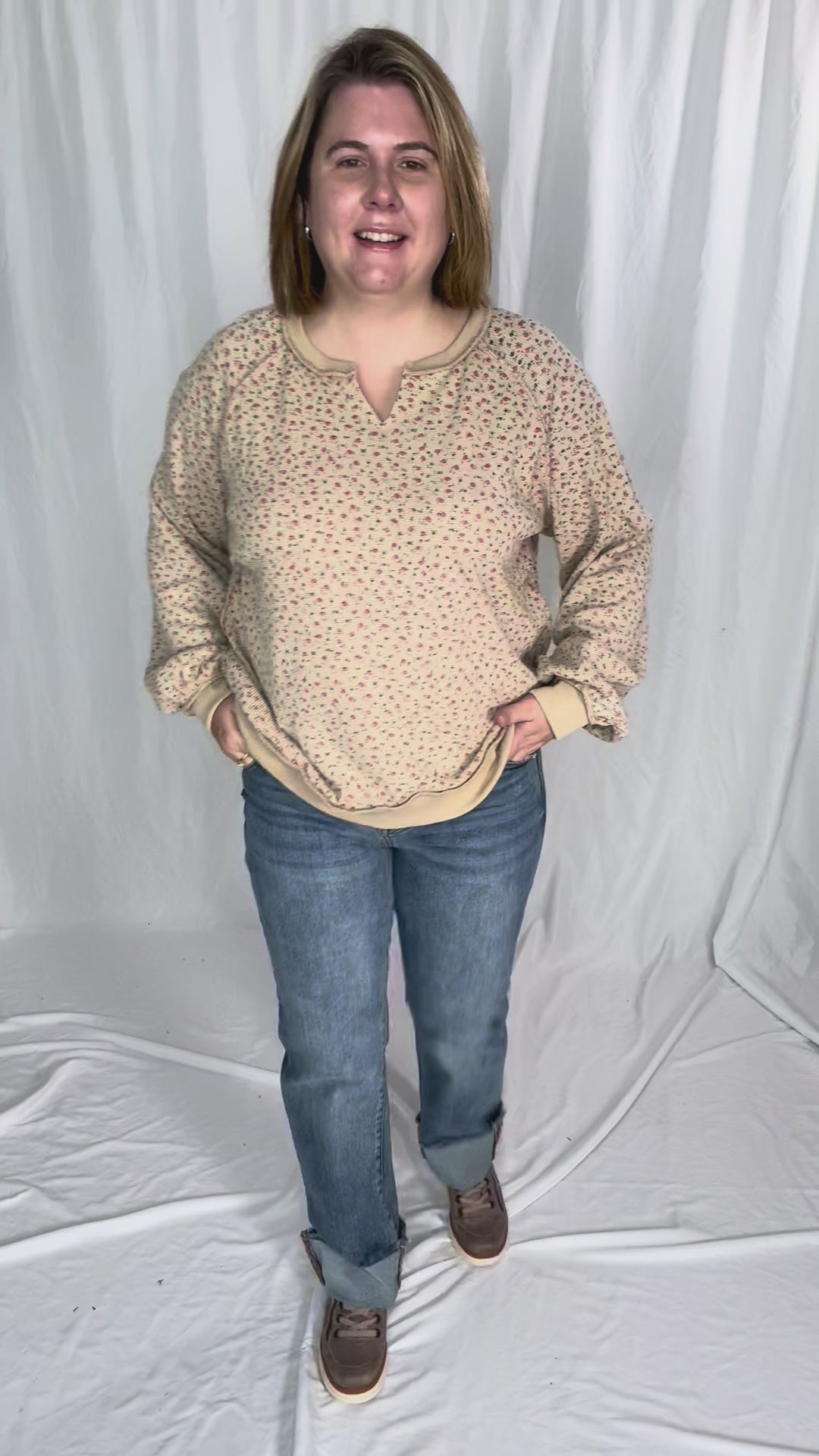 Chiara Ditsy Floral Pullover- DESERT DUST