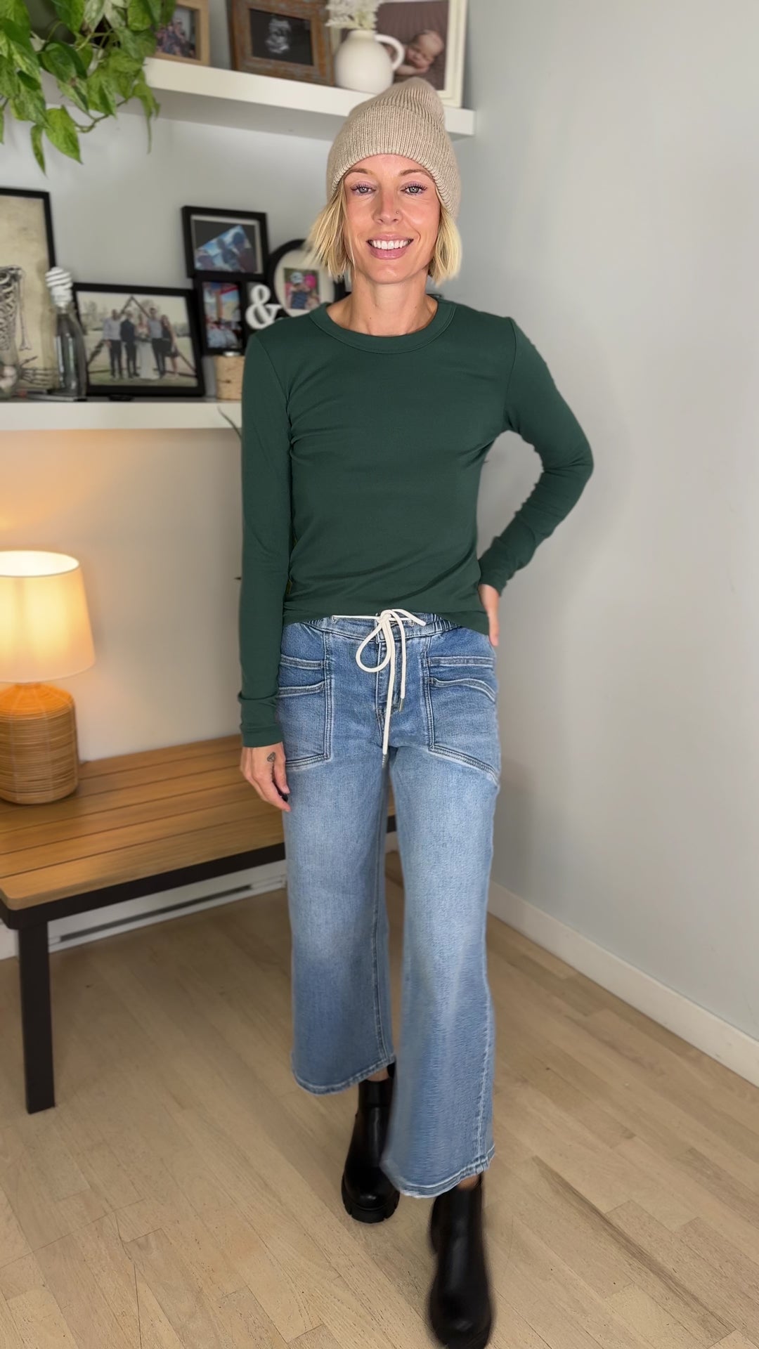 Tansy Basic Crewneck Longsleeve Knit Top- FOREST GREEN
