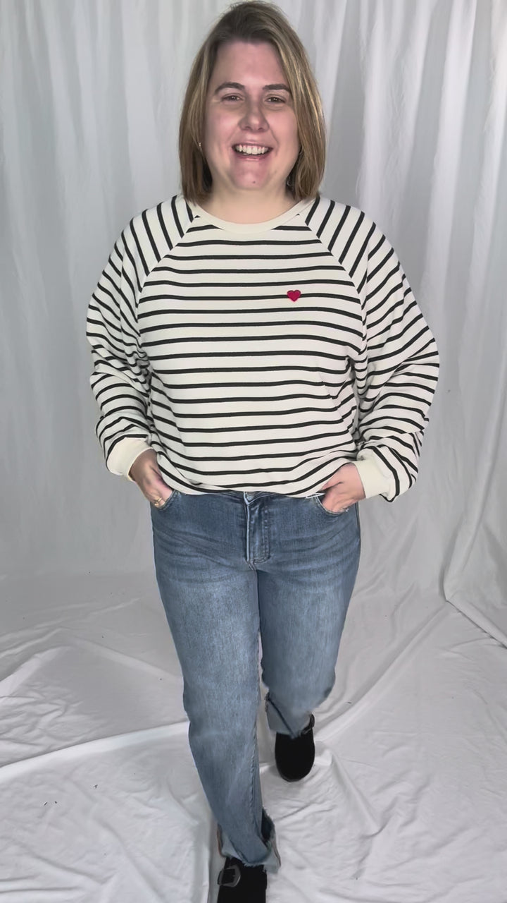 ONLY Greta Heart Sweatshirt
