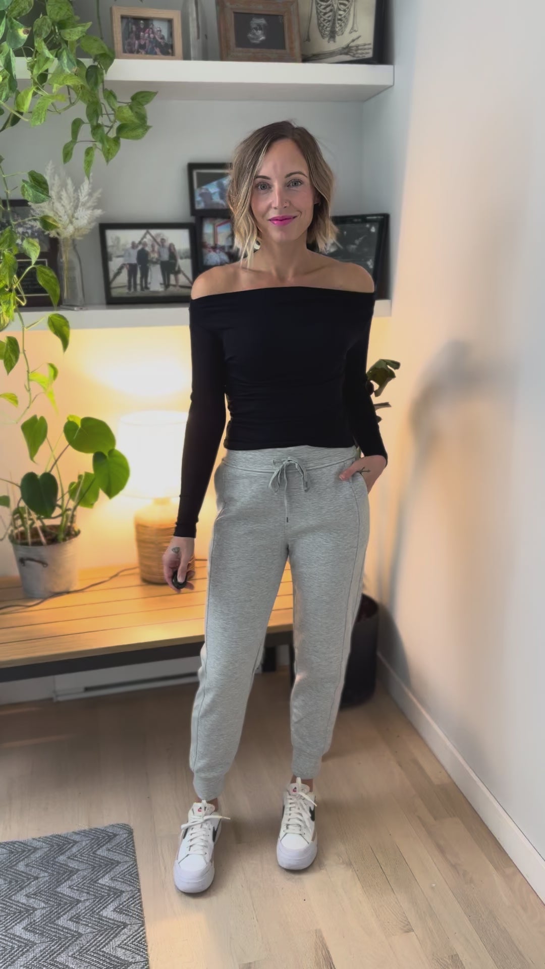 Ellen Boat Neck Pintuck Detail Long Sleeve Knit Top- BLACK