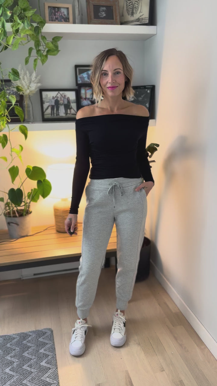 Ellen Boat Neck Pintuck Detail Long Sleeve Knit Top- BLACK