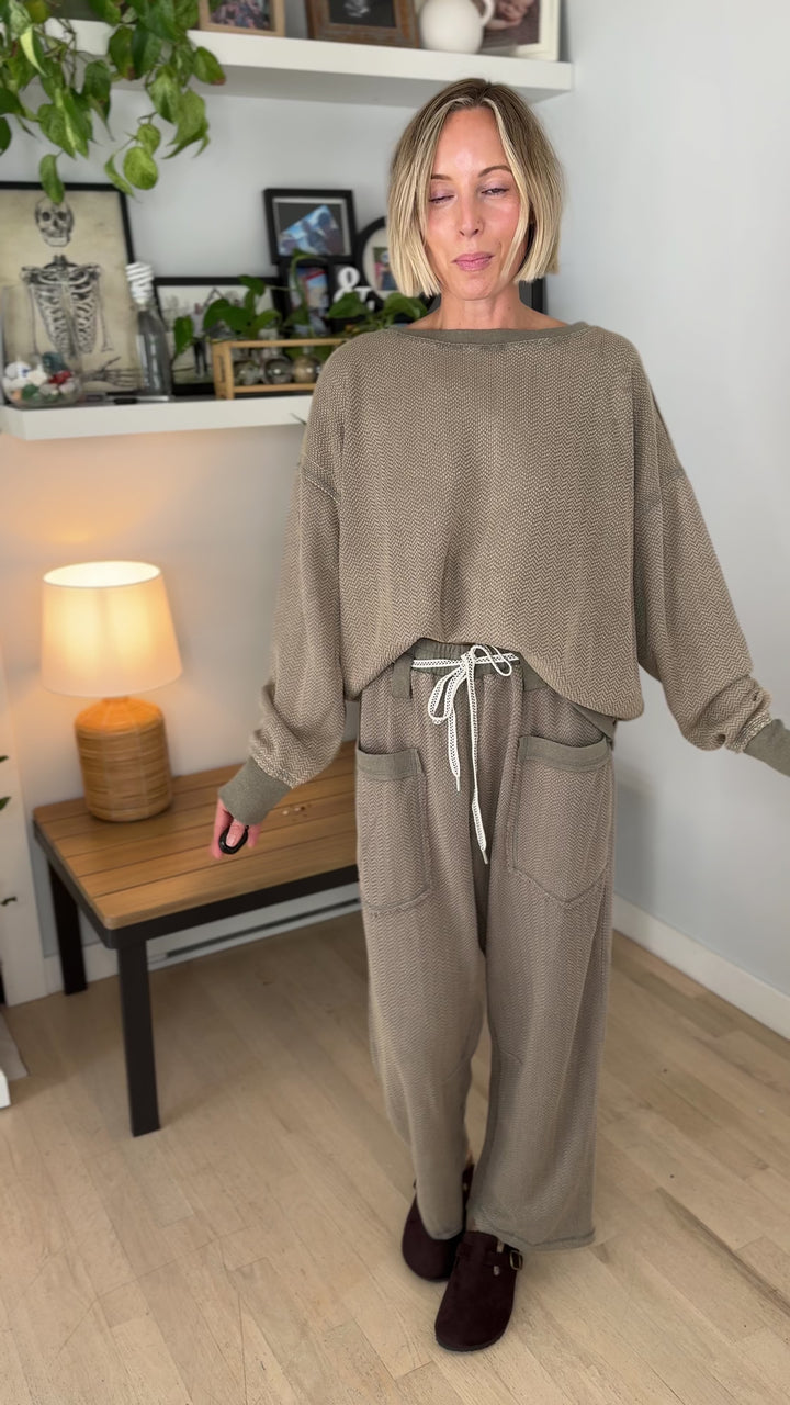 Roonie Textured Knit Pant- ASH OLIVE