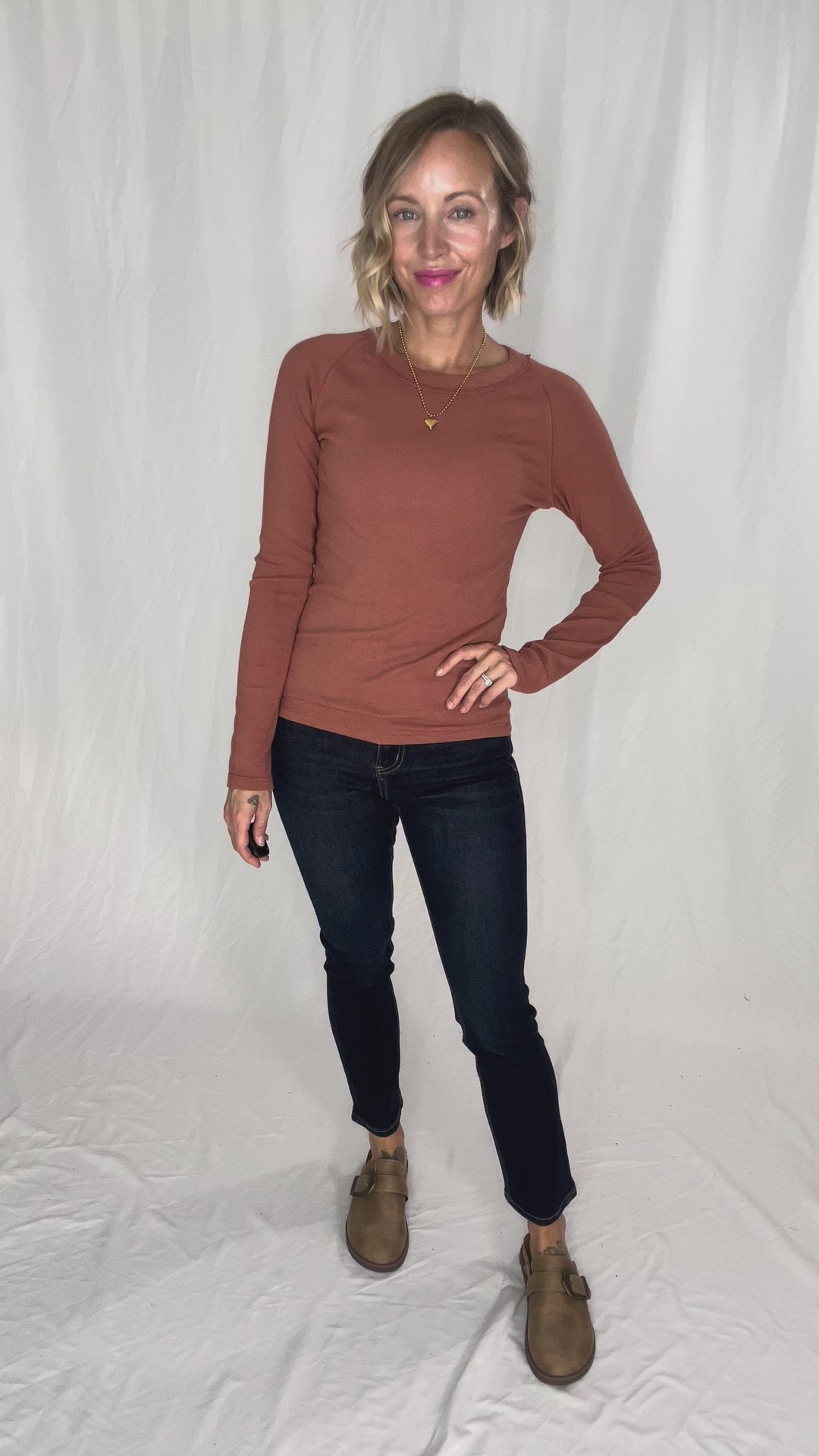 Cullen Raglan Sleeve Top- TERRACOTTA