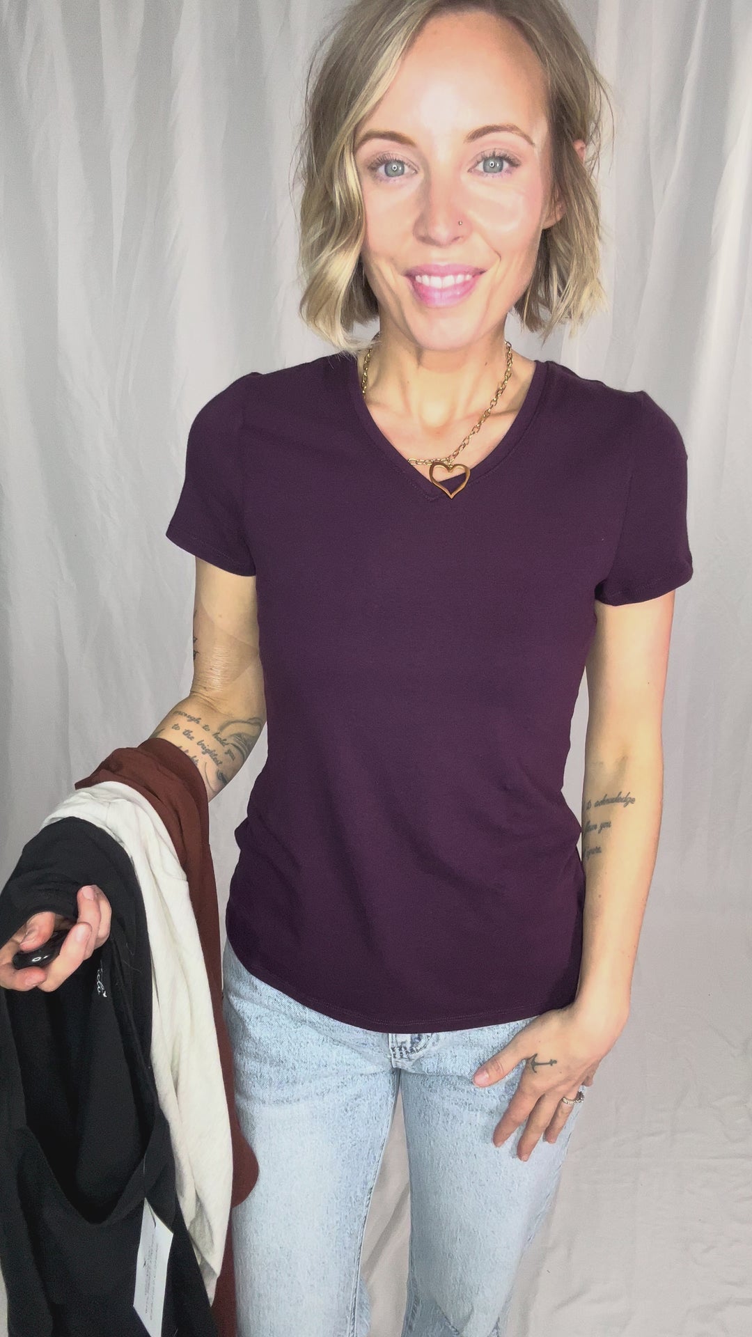 Alder Stretch Cotton V-Neck Tee- MAHOGANY