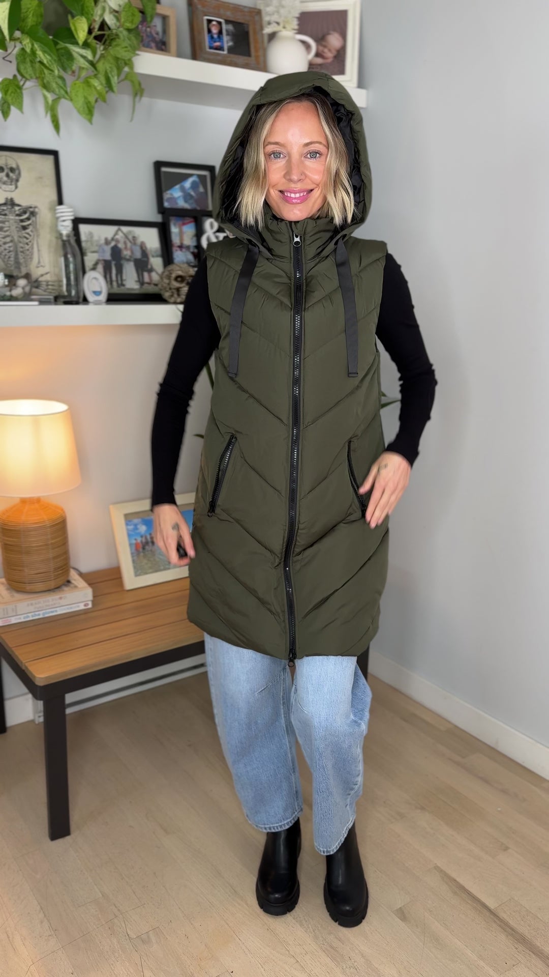 ONLY Skylar Hooded Vest- FOREST NIGHT