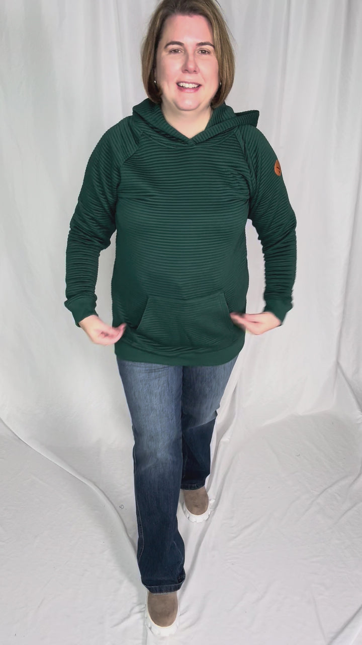 MICHELLE MAE Tatum Textured Hoodie- HUNTER GREEN