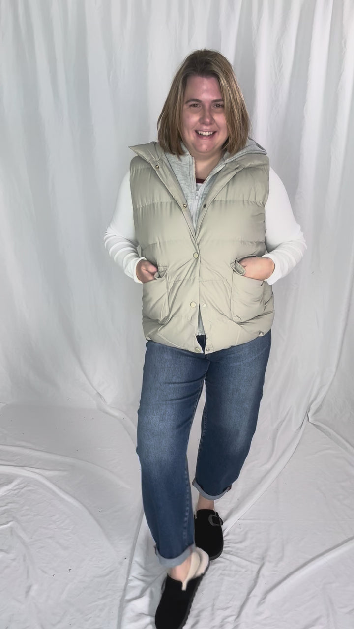 Bradlee Hoodie Vest- SAGE GREY