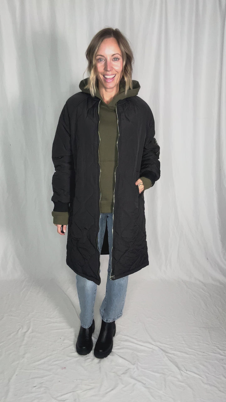 Trail Quilted Zip Up Long Utility Jacket- BLACK