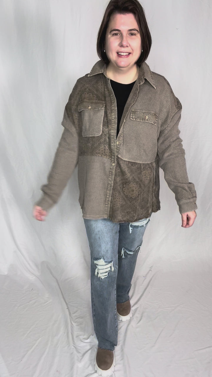 JUDY BLUE Addyson Mid Rise Rigid Magic Straight Leg Jean- LIGHT