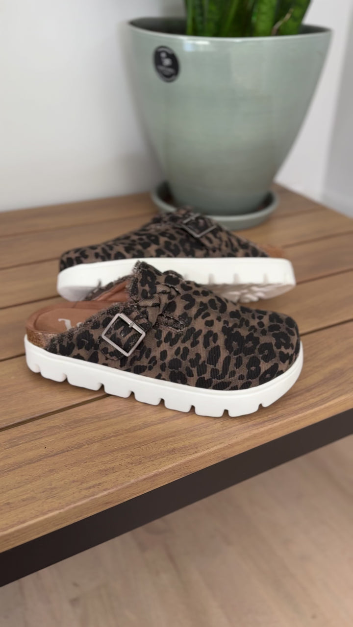 Cassie Comfort Clog- LEOPARD