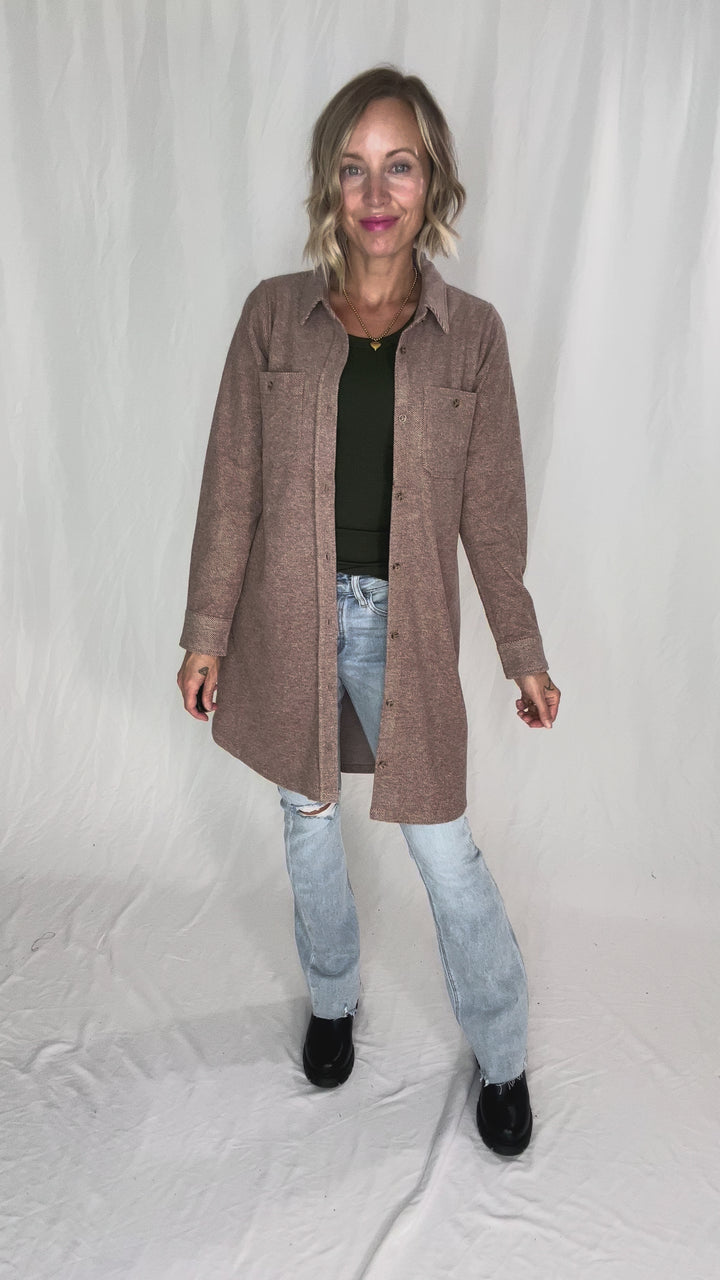 THREAD & SUPPLY Leslie Shacket- CLOVE HEATHER