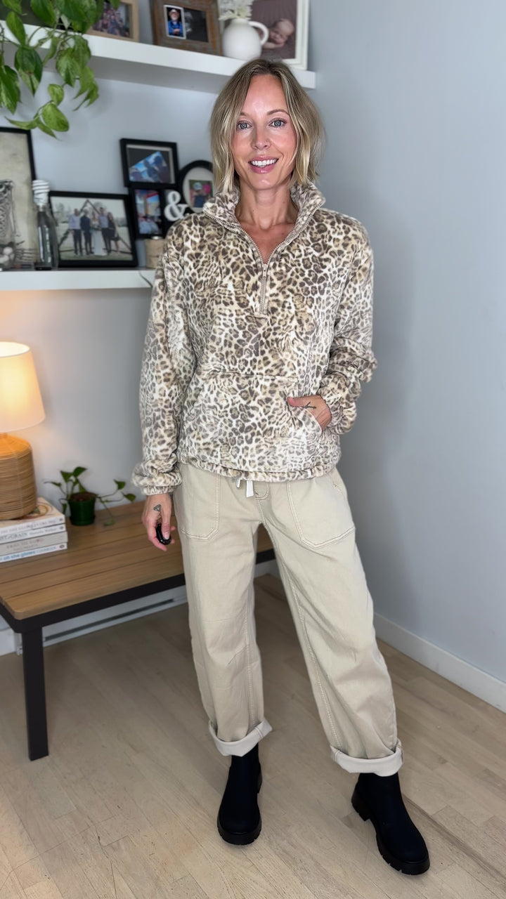 Willara 1/4 Zip Leopard Fleece