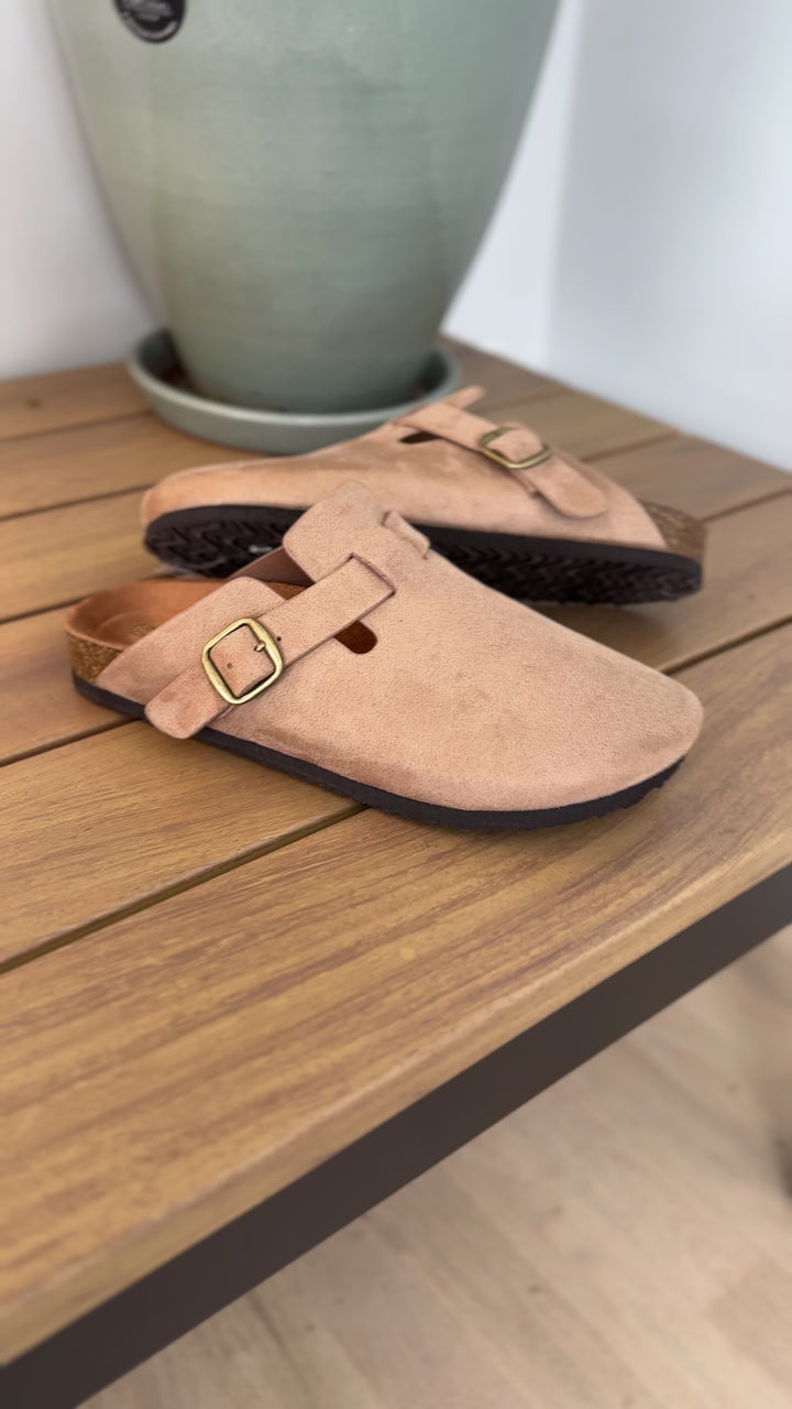 Regis Slip On Clog- LIGHT TAUPE