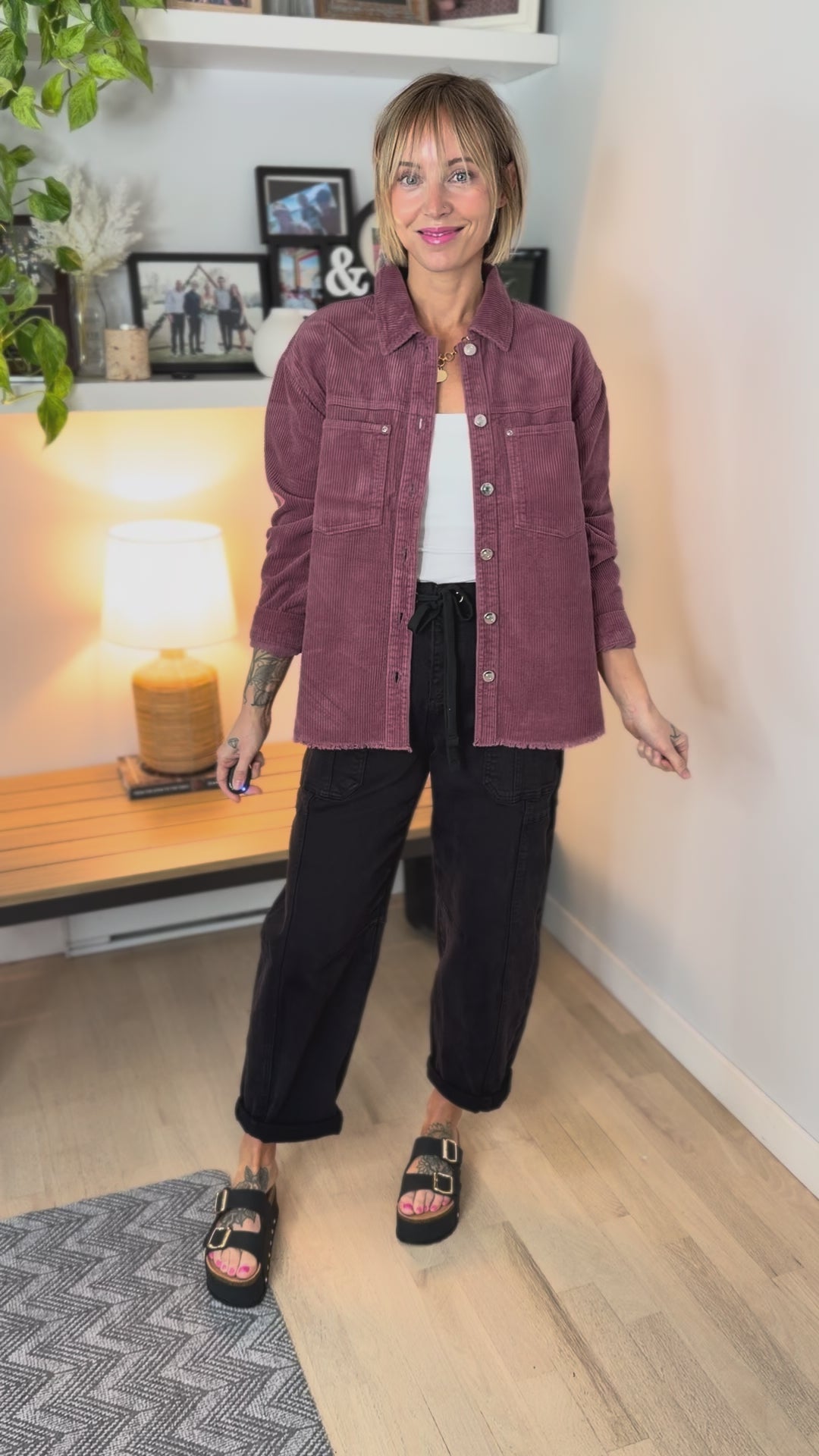 ONLY Maiko Distressed Corduroy Shacket- ROSE BROWN