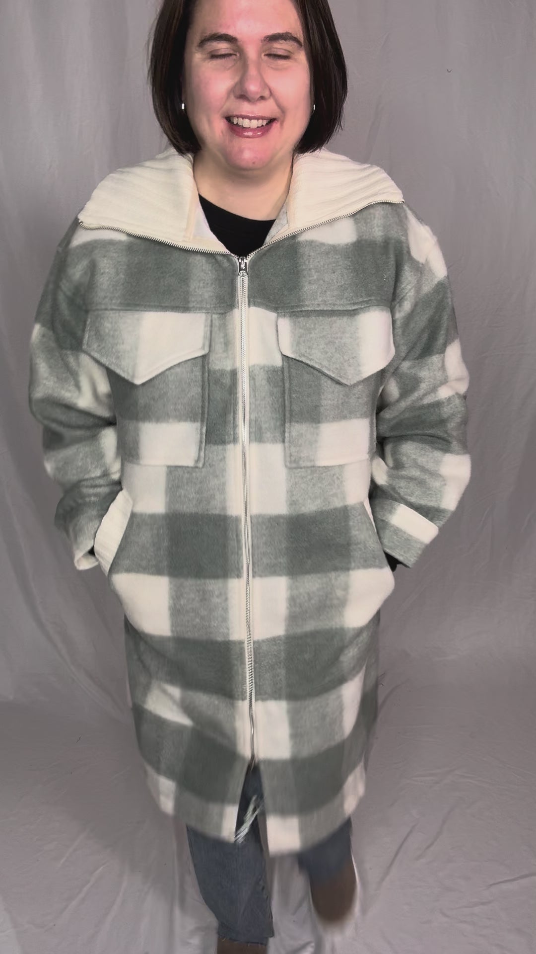 Frostine Plaid Jacket- SAGE