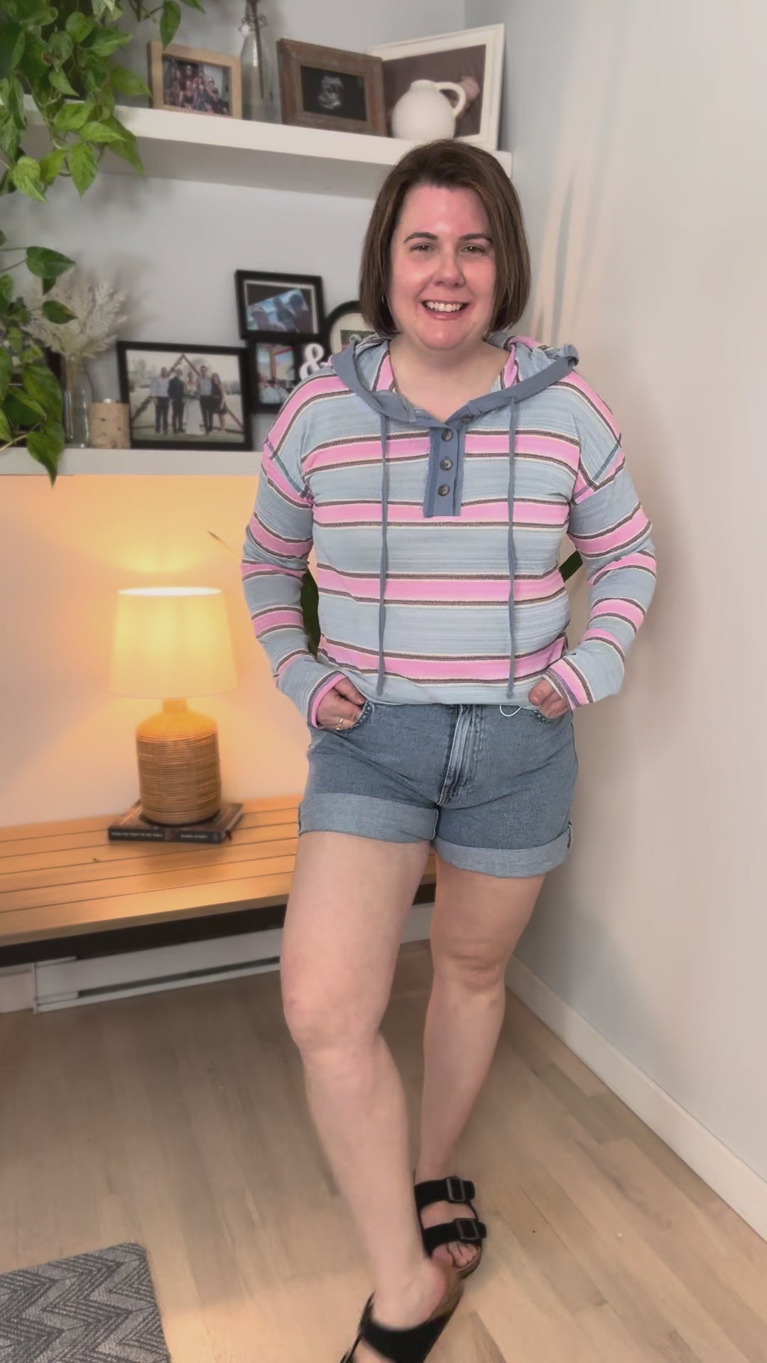 ONLY Vega High Waist Mom Shorts- LIGHT DENIM