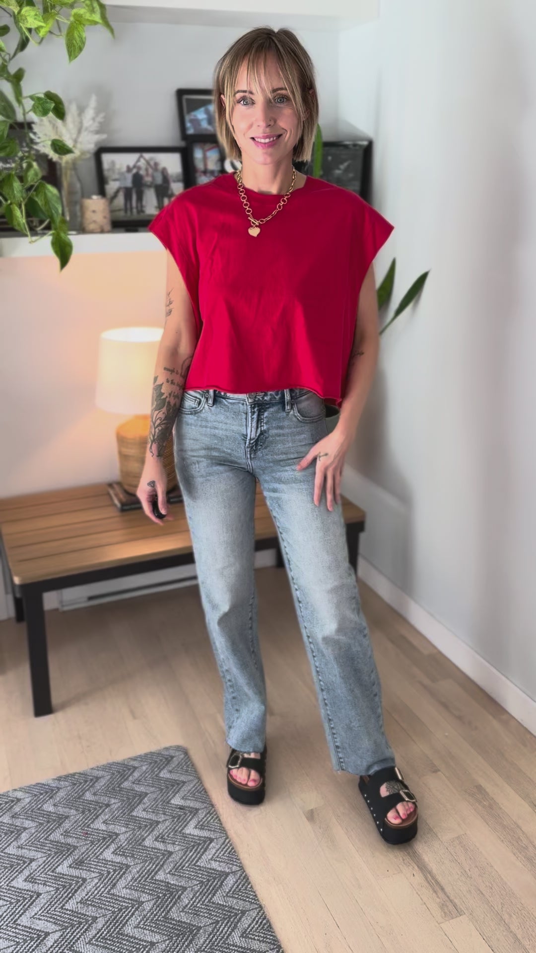 Moonlight Cotton Short Sleeve Crop- RED