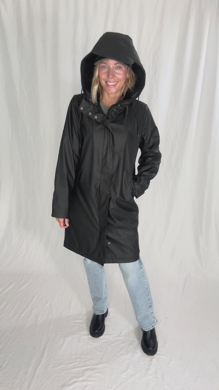 ONLY Sia Sherpa Lined Raincoat- BLACK