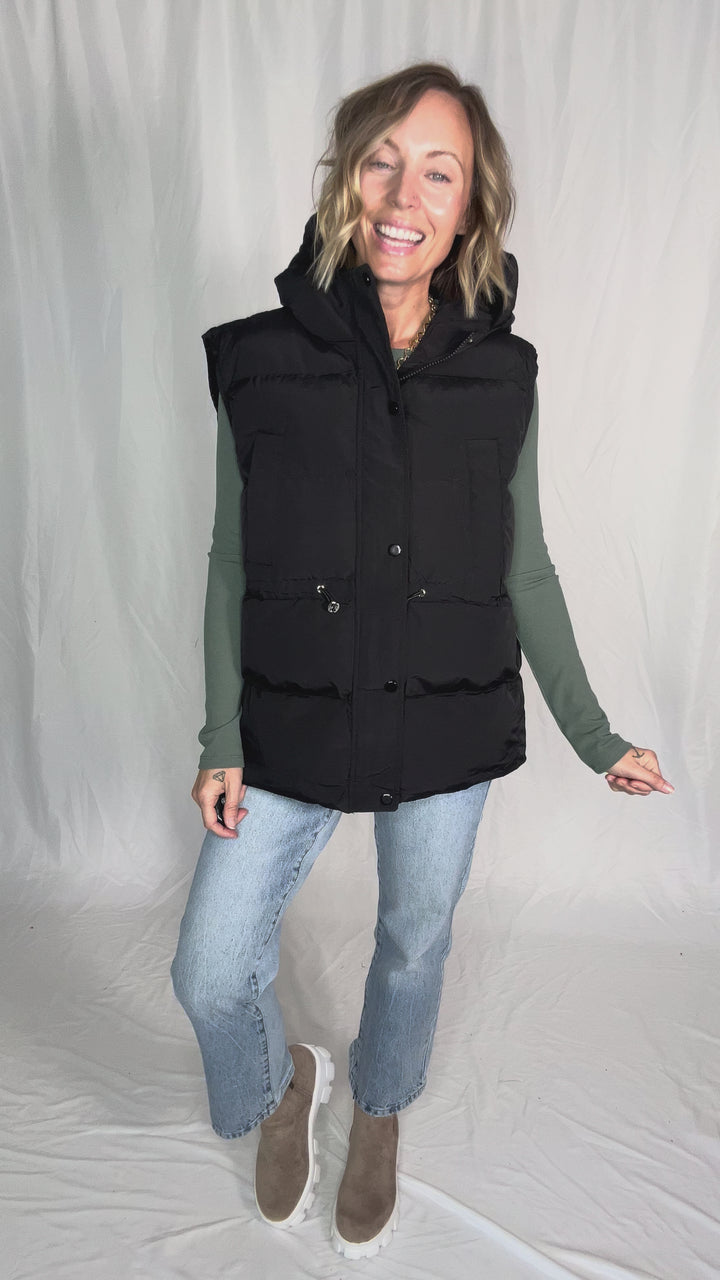 Canyon Hooded Puffer Vest- BLACK-FINAL SALE