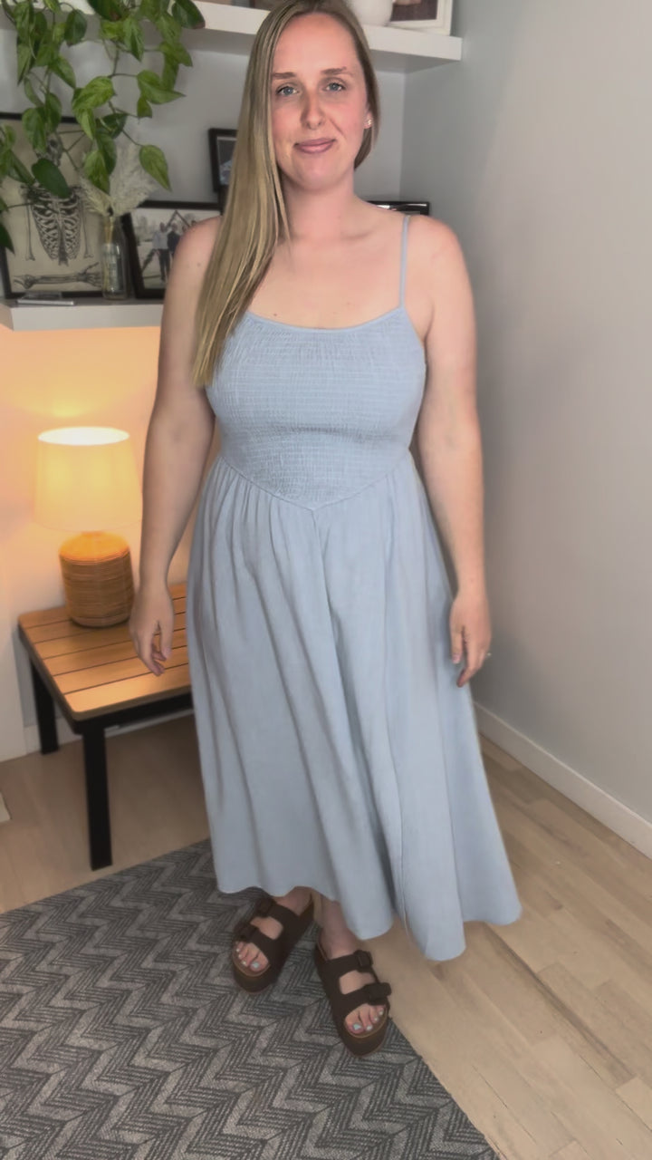 Zona Smocked Midi Dress- LIGHT BLUE