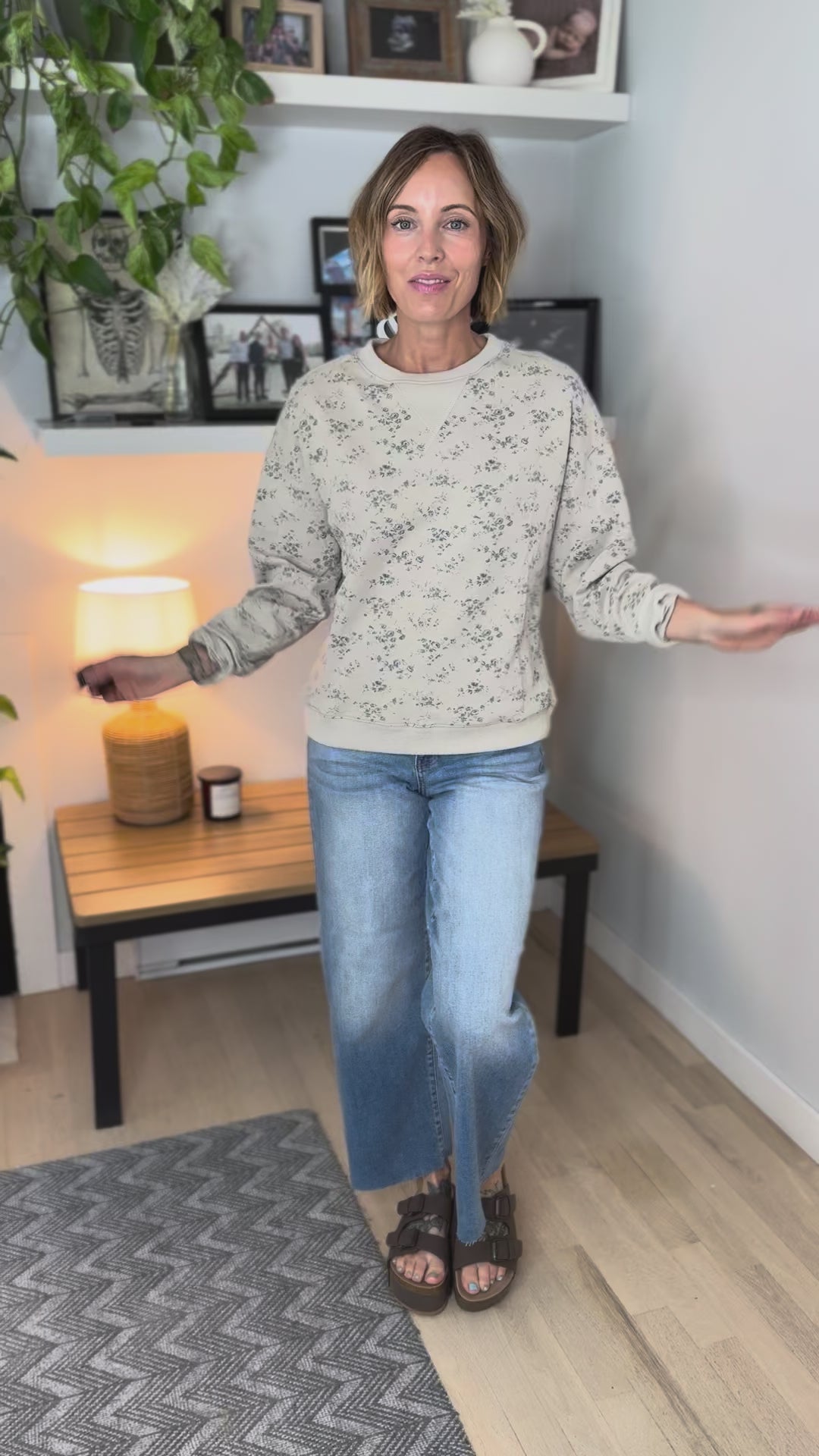 Petal Vintage Ditsy Floral Print Crewneck- OATMEAL