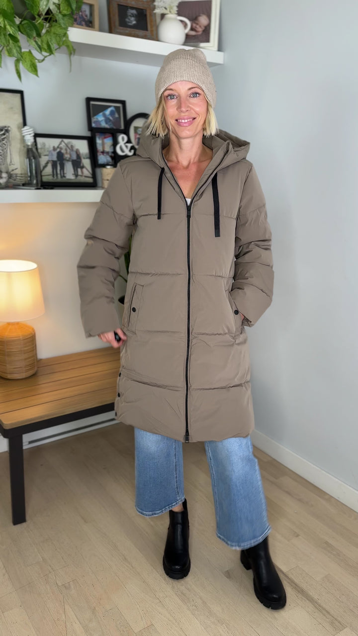 ONLY Blair Long Hooded Puffer Jacket- WALNUT