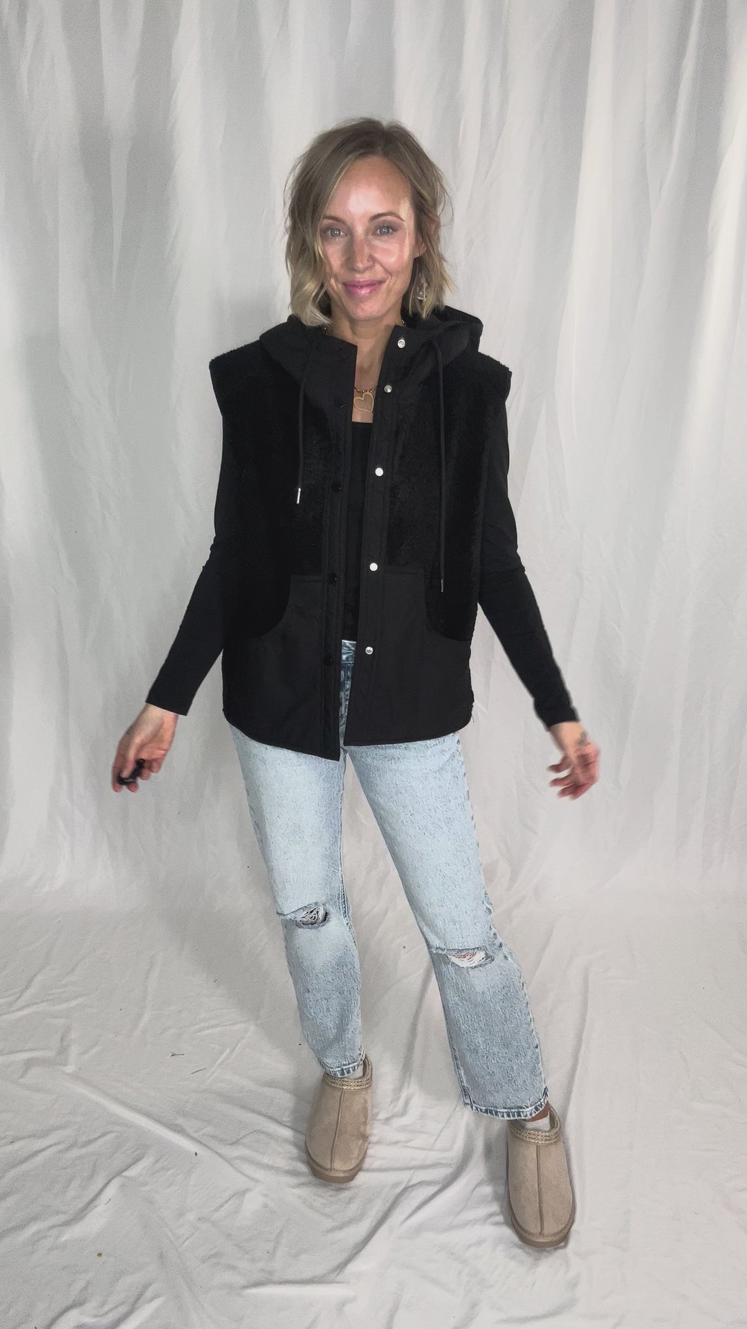 Morning Frost Sherpa Fleece Vest- BLACK