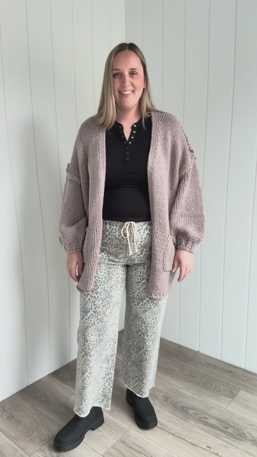 Petra Chunky Knit Cardigan- MUSHROOM