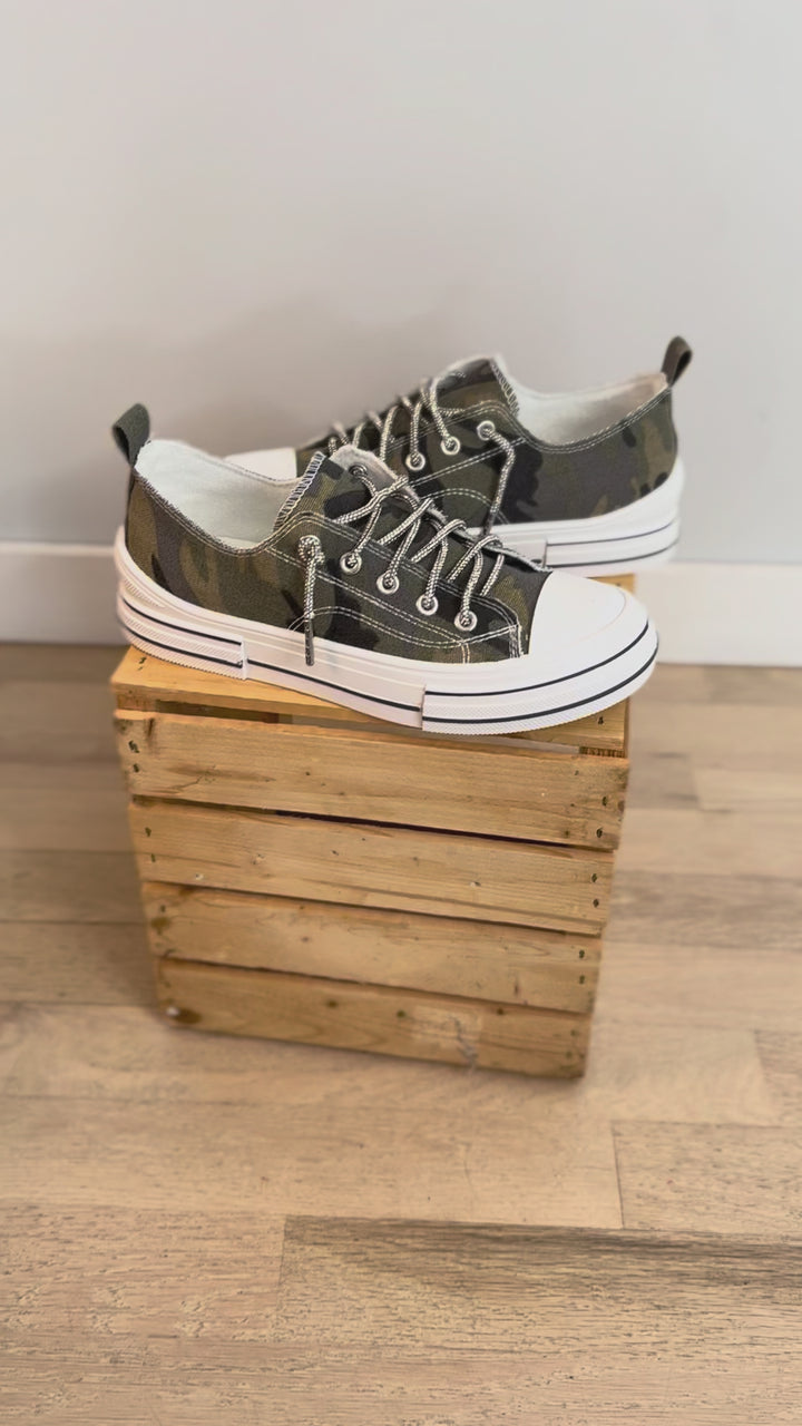 Amanda SilverLace Sneaker- CAMO