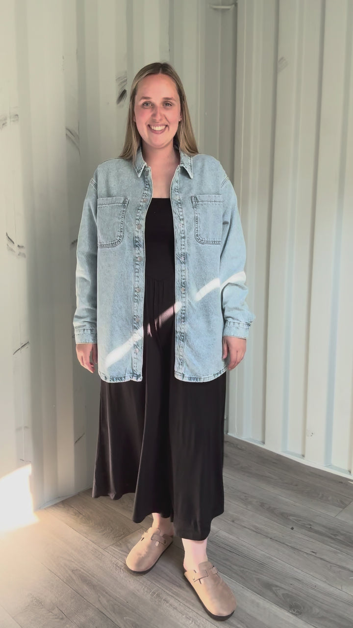 Noisy May Alva Snap Long Denim Shacket- ACID LIGHT WASH