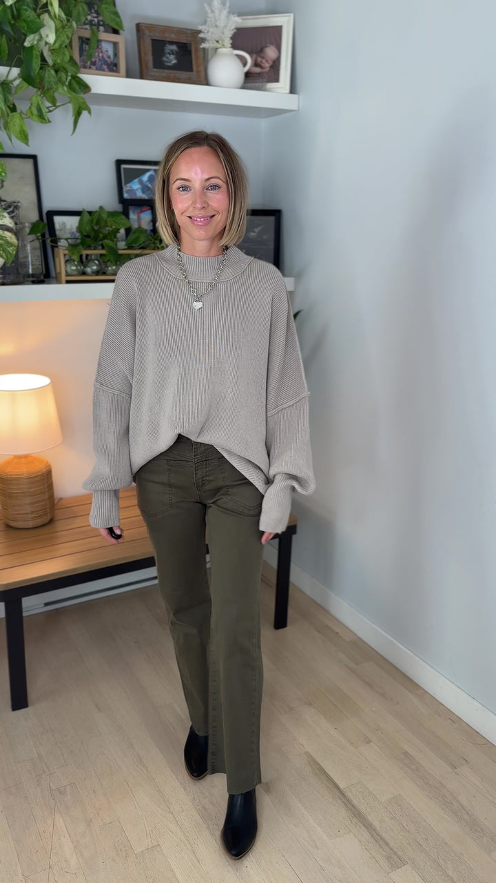 Frosted Pines Oversized Side Slit Sweater- HTHR MOCHA